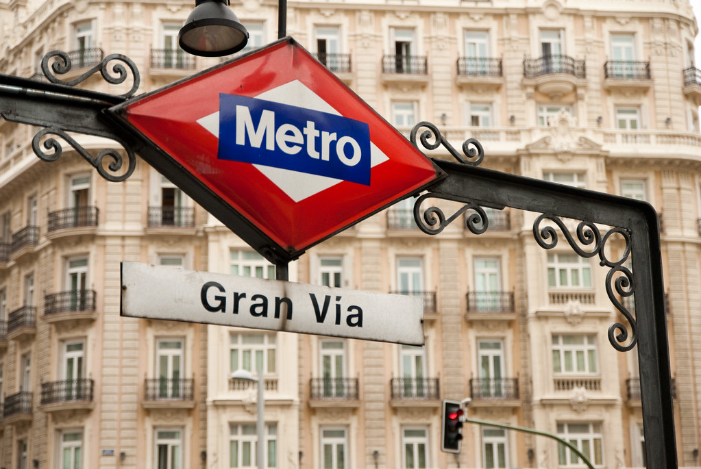 Cartel del metro de Madrid